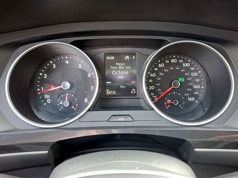Used 2019 Volkswagen Tiguan SE w/ Panoramic Sunroof Package AWD/4WD image 13
