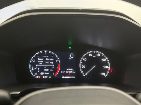 Used 2024 Honda CR-V LX image 13