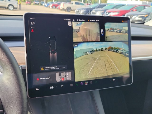 Used 2024 Tesla Model Y Long Range AWD/4WD image 17