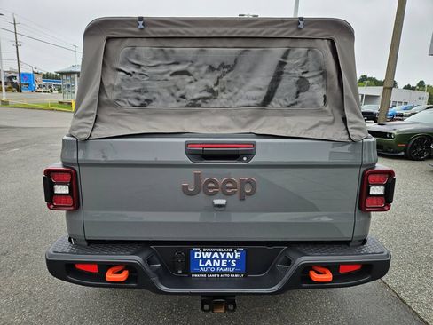 Used 2022 Jeep Gladiator Mojave w/ LED Lighting Group AWD/4WD image 4