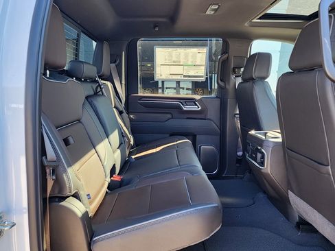 New 2026 GMC Sierra 2500 Denali w/ Denali Reserve Package image 48