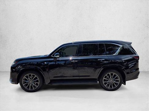 Certified 2024 Lexus LX 600 F Sport AWD/4WD image 9