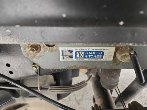 Used 2012 Ford F250 XL w/ XL Value Pkg image 9