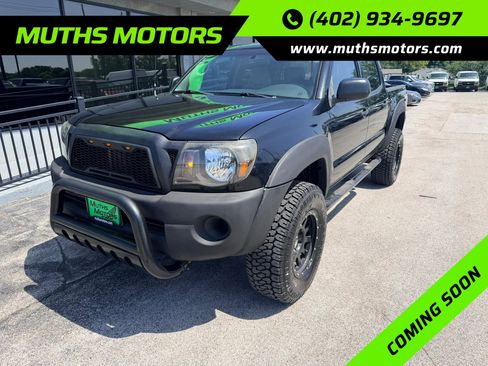 Used 2011 Toyota Tacoma 4x4 Double Cab w/ Convenience Pkg image 1