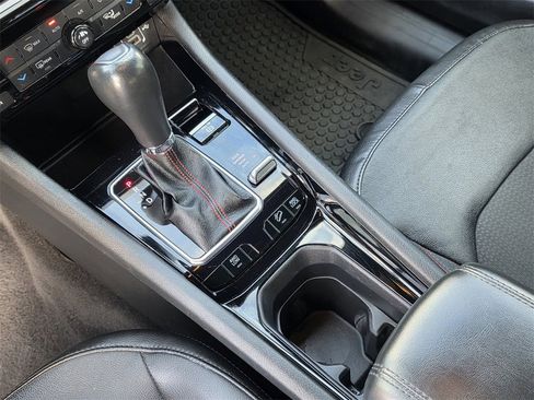 Used 2023 Jeep Compass Trailhawk image 19