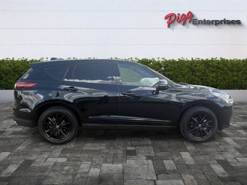 Used 2025 Acura RDX SH-AWD image 6