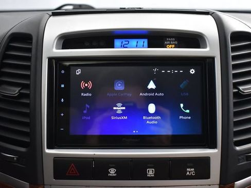 Used 2009 Hyundai Santa Fe Limited w/ Touring Pkg 15 W/Navigation AWD/4WD image 15