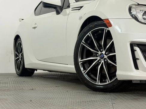 Used 2017 Subaru BRZ Premium w/ Popular Package #3 RWD image 17
