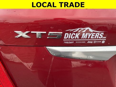 Used 2019 Cadillac XT5 Luxury image 16