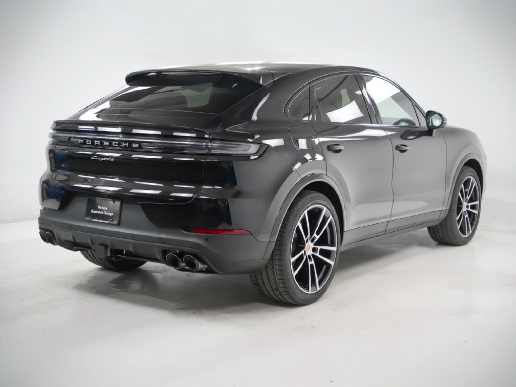 Certified 2026 Porsche Cayenne Coupe AWD/4WD image 10