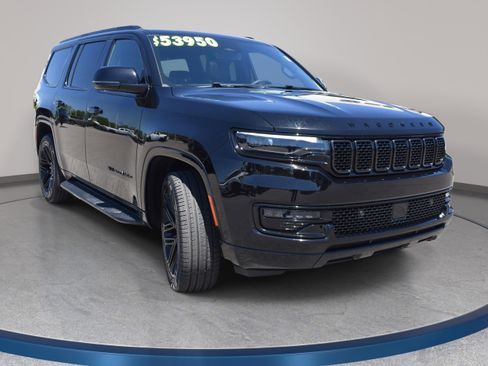 Used 2024 Jeep Wagoneer Series II AWD/4WD image 4