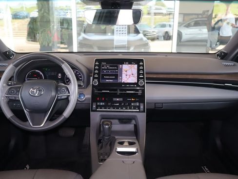 Used 2021 Toyota Avalon Limited w/ Advanced Safety Package FWD image 33