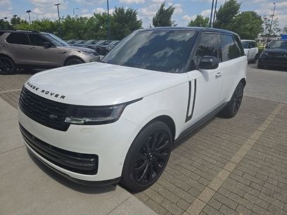 Used 2025 Land Rover Range Rover SE