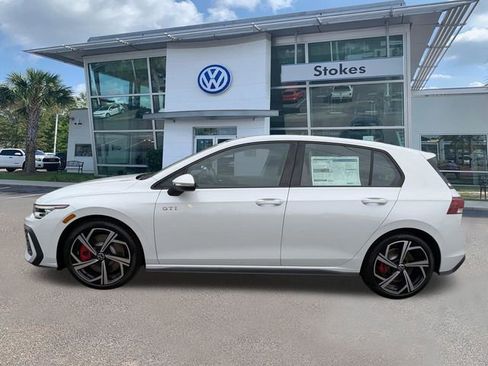 New 2026 Volkswagen GTI SE FWD image 7