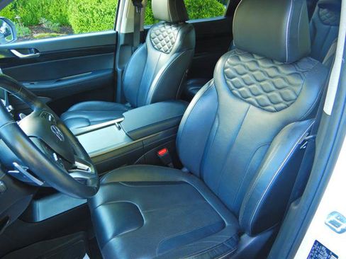 Used 2021 Hyundai Palisade Limited w/ Cargo Package AWD/4WD image 13