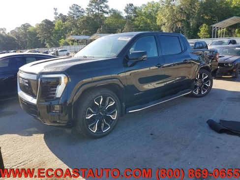 Used 2025 GMC Sierra EV Denali AWD/4WD image 3