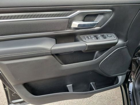 New 2026 RAM 1500 4x4 Crew Cab image 17