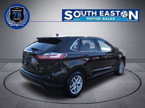 Used 2021 Ford Edge SEL w/ Cargo Accessory Package image 6