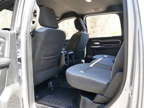 Used 2024 RAM 4500 SLT w/ Quick Order Package 2YG SLT image 26