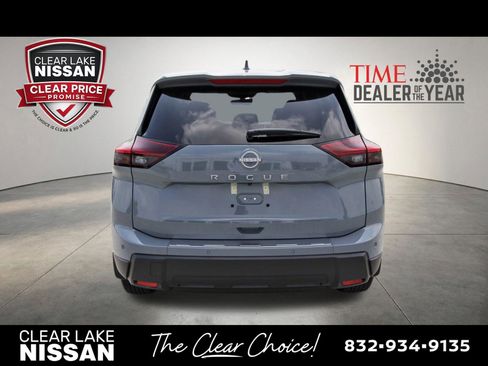 Certified 2026 Nissan Rogue SV FWD image 6
