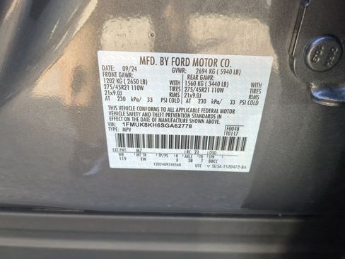 Used 2025 Ford Explorer ST-Line w/ Premium Package AWD/4WD image 29