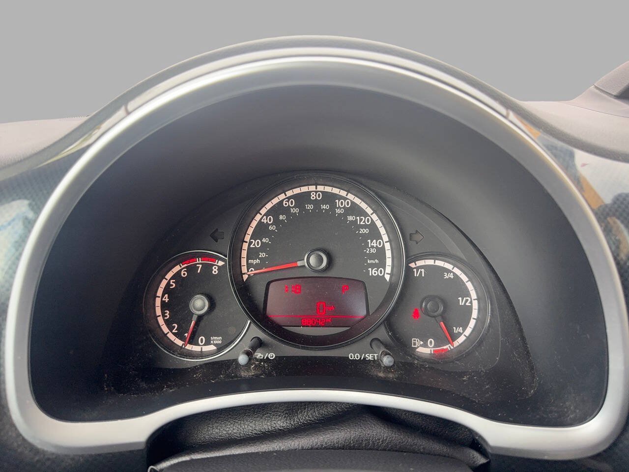 Used 2013 Volkswagen Beetle 2.0T FWD image 33