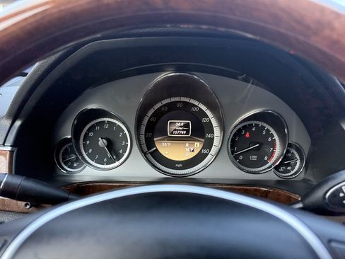 Used 2012 Mercedes-Benz E 350 4MATIC Sedan image 28