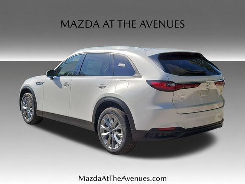 New 2026 MAZDA CX-90 3.3 Turbo w/ Preferred Package AWD/4WD image 5
