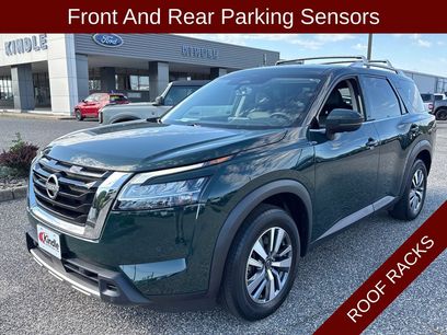 Used 2023 Nissan Pathfinder SL