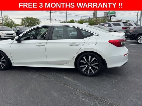 Used 2024 Honda Civic EX image 5