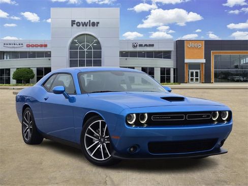 Used 2023 Dodge Challenger GT w/ Plus Package image 2