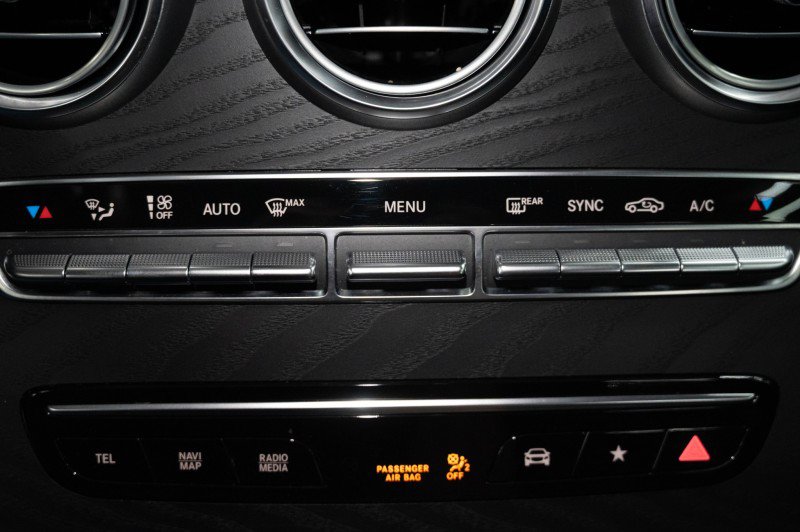 Used 2020 Mercedes-Benz GLC 300 image 28