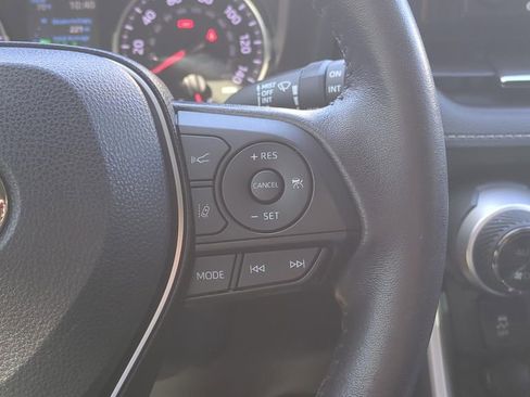 Certified 2022 Toyota RAV4 XLE Premium image 25