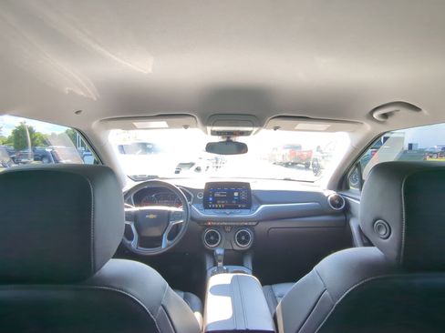 Used 2023 Chevrolet Blazer LT AWD/4WD image 13