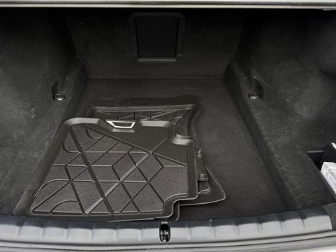 Used 2023 BMW 760i xDrive w/ Executive Package image 20