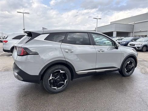 New 2026 Kia Sportage EX image 2