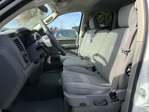 Used 2007 Dodge Ram 1500 Truck SLT image 8