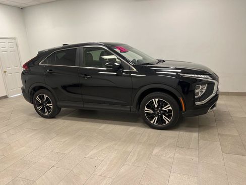 Used 2025 Mitsubishi Eclipse Cross AWD image 9