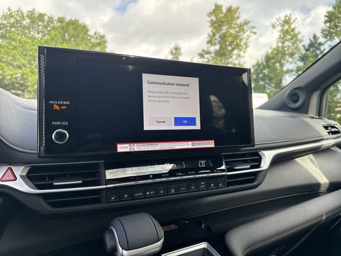 New 2025 Toyota Sienna Platinum image 22