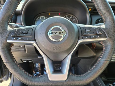 Certified 2021 Nissan Kicks SR w/ SR Premium Package image 23