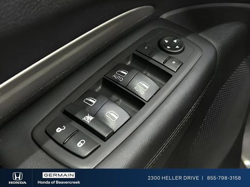 Used 2020 Dodge Durango SXT RWD image 12
