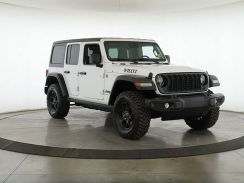Used 2025 Jeep Wrangler Unlimited Sport S 4xe image 2