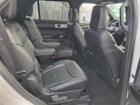 Used 2022 Ford Explorer ST w/ Equipment Group 401A image 14