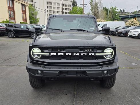 New 2026 Ford Bronco Outer Banks AWD/4WD image 8