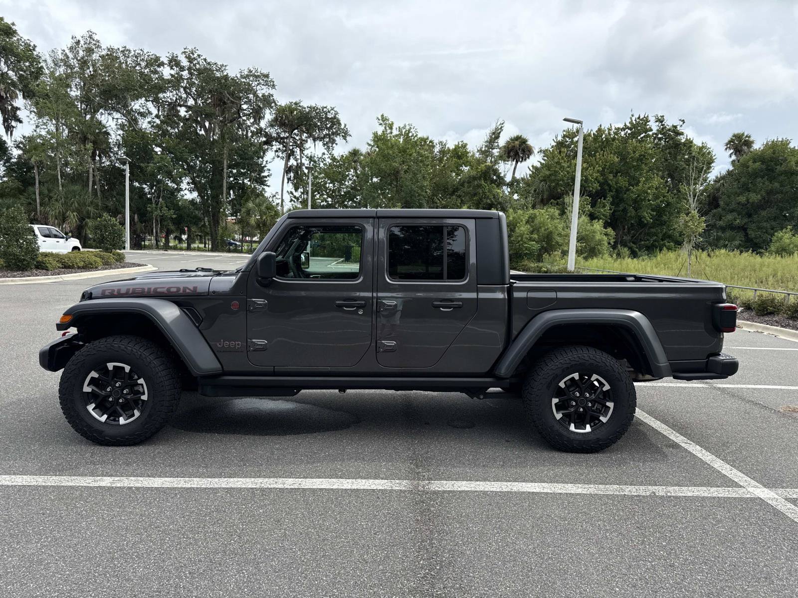 Used 2026 Jeep Gladiator Rubicon AWD/4WD image 6