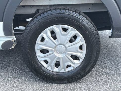 Certified 2025 Ford Transit 250 Low Roof w/ Exterior Upgrade Package RWD image 20
