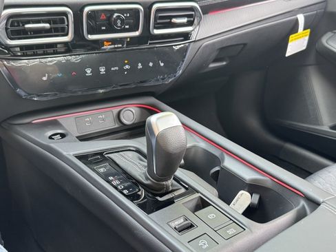 New 2026 Nissan Sentra SV w/ SV Convenience Package FWD image 12