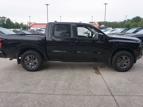 Used 2025 Nissan Frontier SV w/ SV Convenience Package RWD image 22