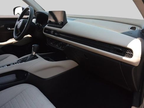 Used 2023 Honda HR-V LX image 29