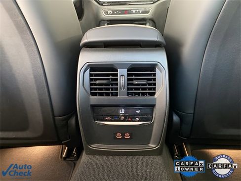 Used 2024 BMW 330e w/ Convenience Package image 58